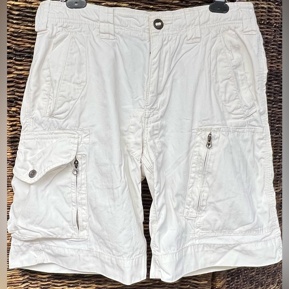 Polo by Ralph Lauren White Cargo Shorts- Size:32, Pre- Owned, Few small‎ spots